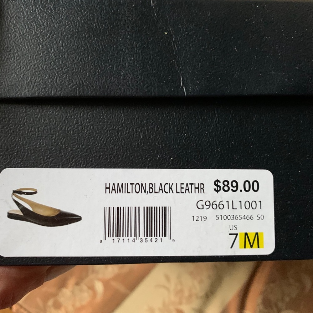 Shoes - Picture 7 of 7